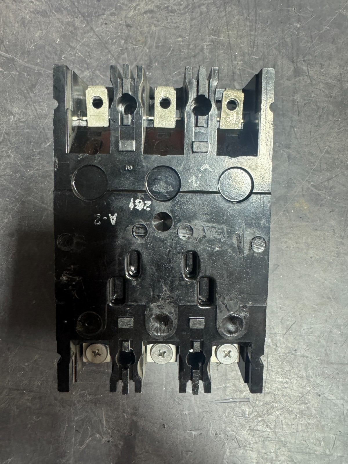 GE TED134040 40A 3-Pole 480V Molded Case Circuit Breaker