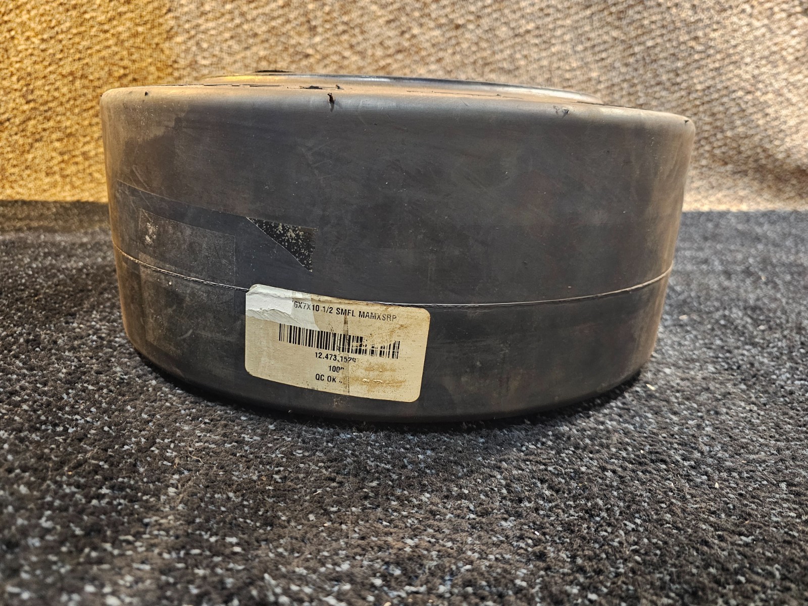 (QTY 1) Unitrac Max 16x7x10-1/2 Smooth Press-On Forklift Tire 406/78-266.7