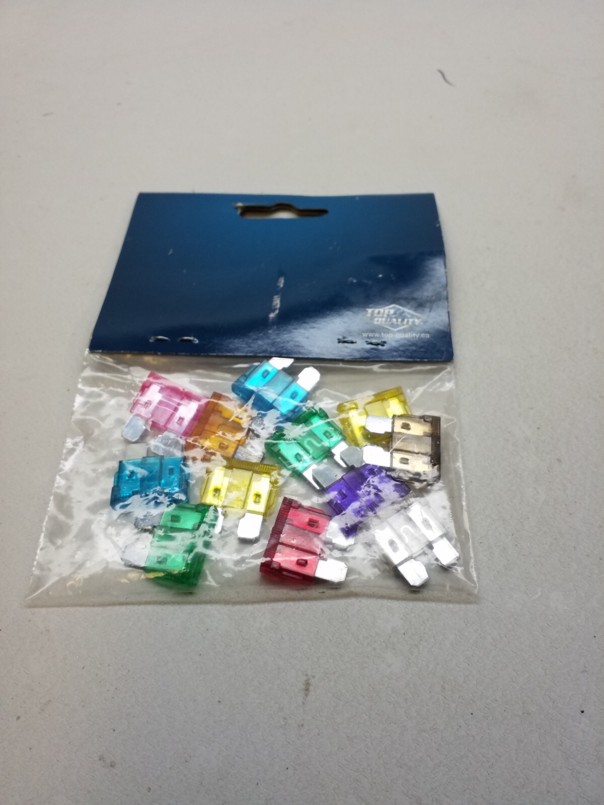 18-303 Top Quality Fuses 12pcs Free Shipping Free Returns 18-303