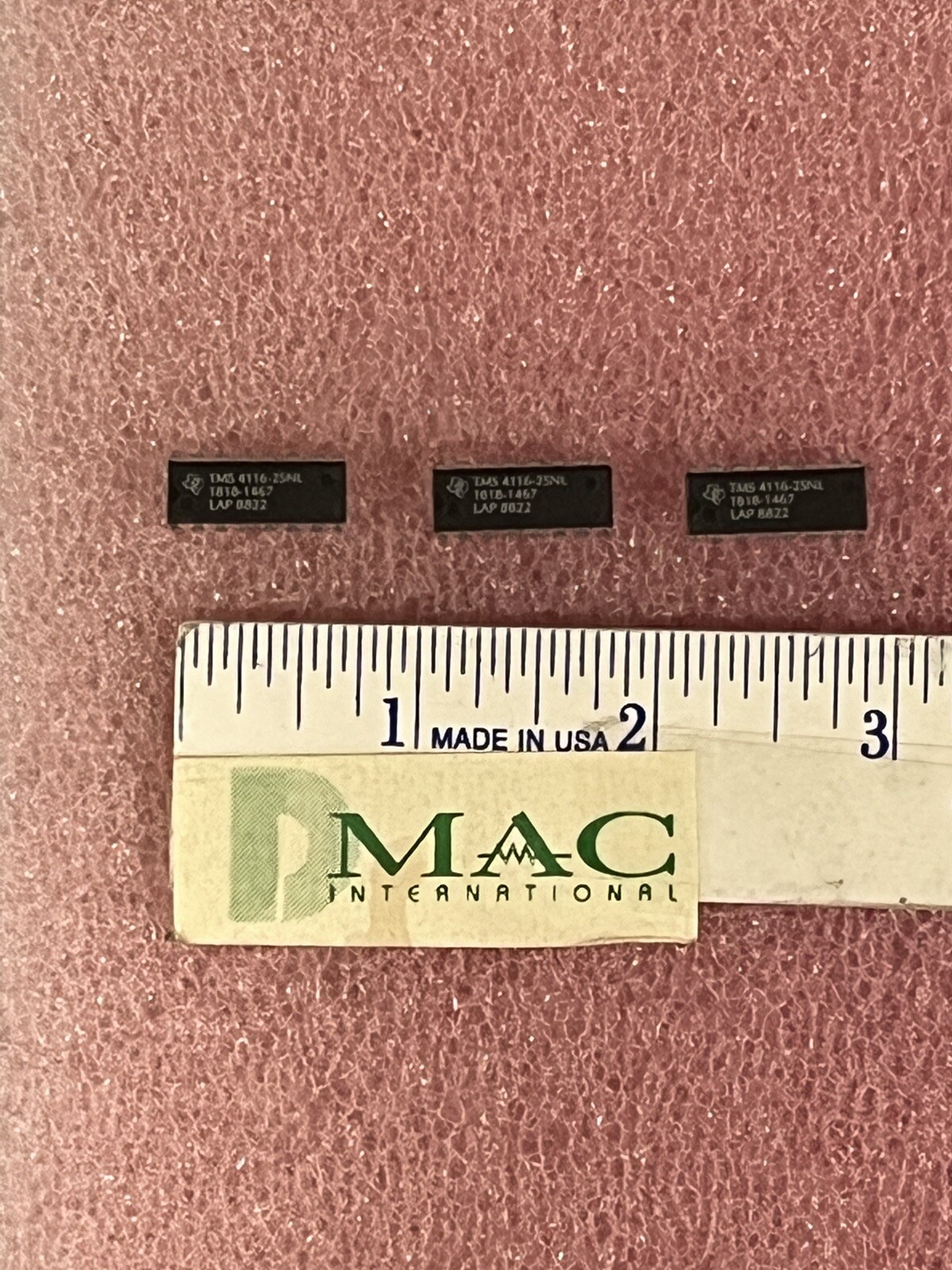 TMS4116-25NL DRAM PAGE MODE 16K X 1 250NS 16 PIN DIP TEXAS INSTRUMENT (LOT OF 3)