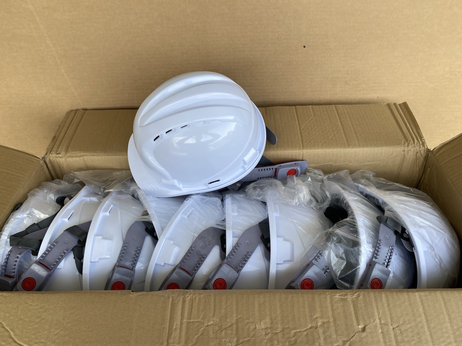 Leumoi 8 Pieces 4 Pt. Suspension Hard Hat Bulk Safety Helmets Adjustable Ratc…