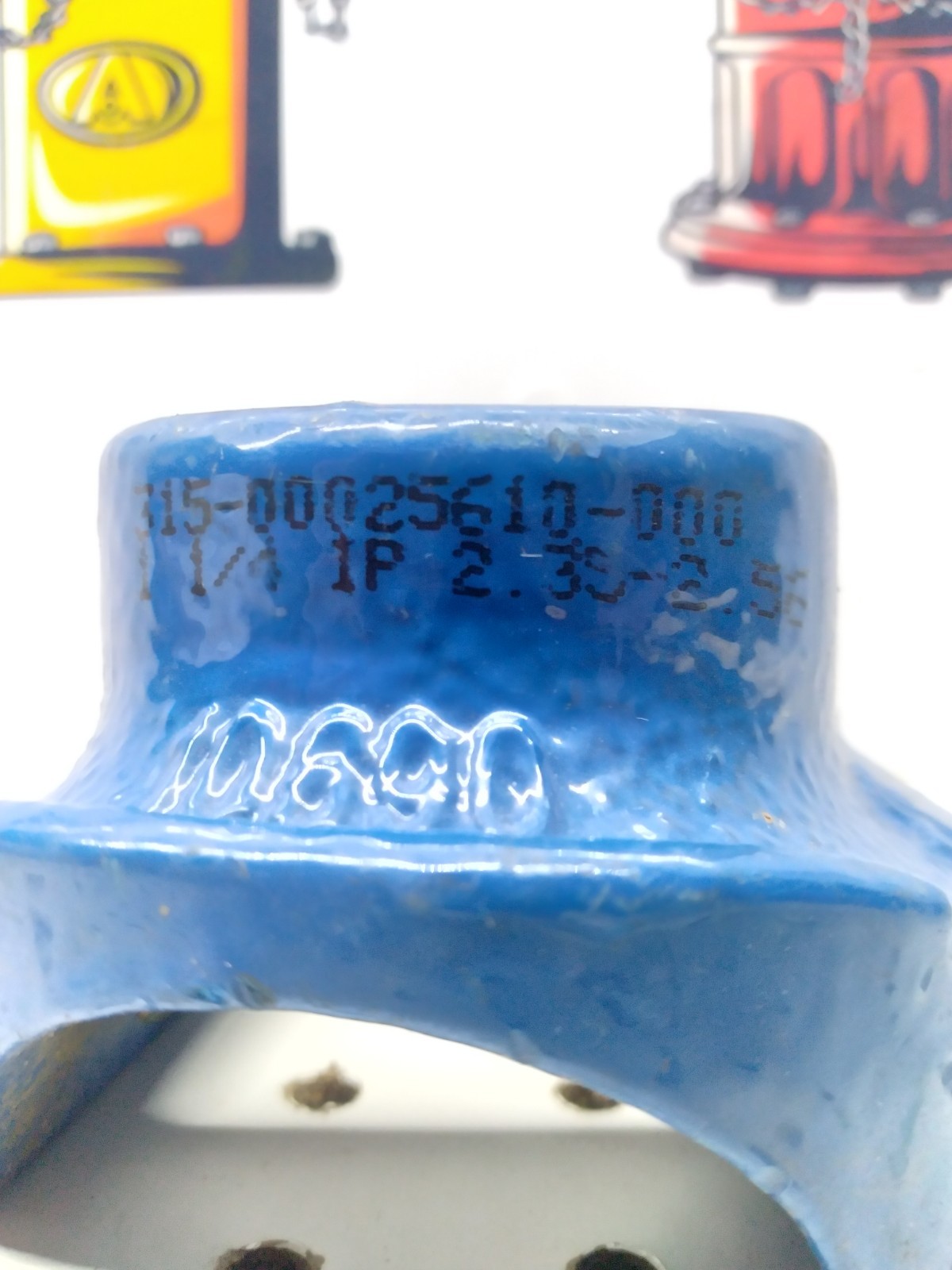 Smith Blair 3″ x 1-1/4″IP Single-Strap Service Saddle 2.35 -2.56 – NOS