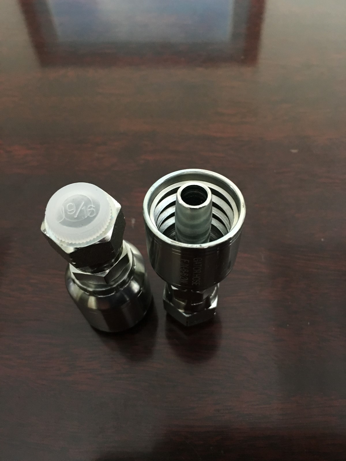 *-10643 6-6  AFTERMARKET HYDRAULIC HOSE FITTINGS 3/8 Hose X 3/8″ Female JIC 10PK