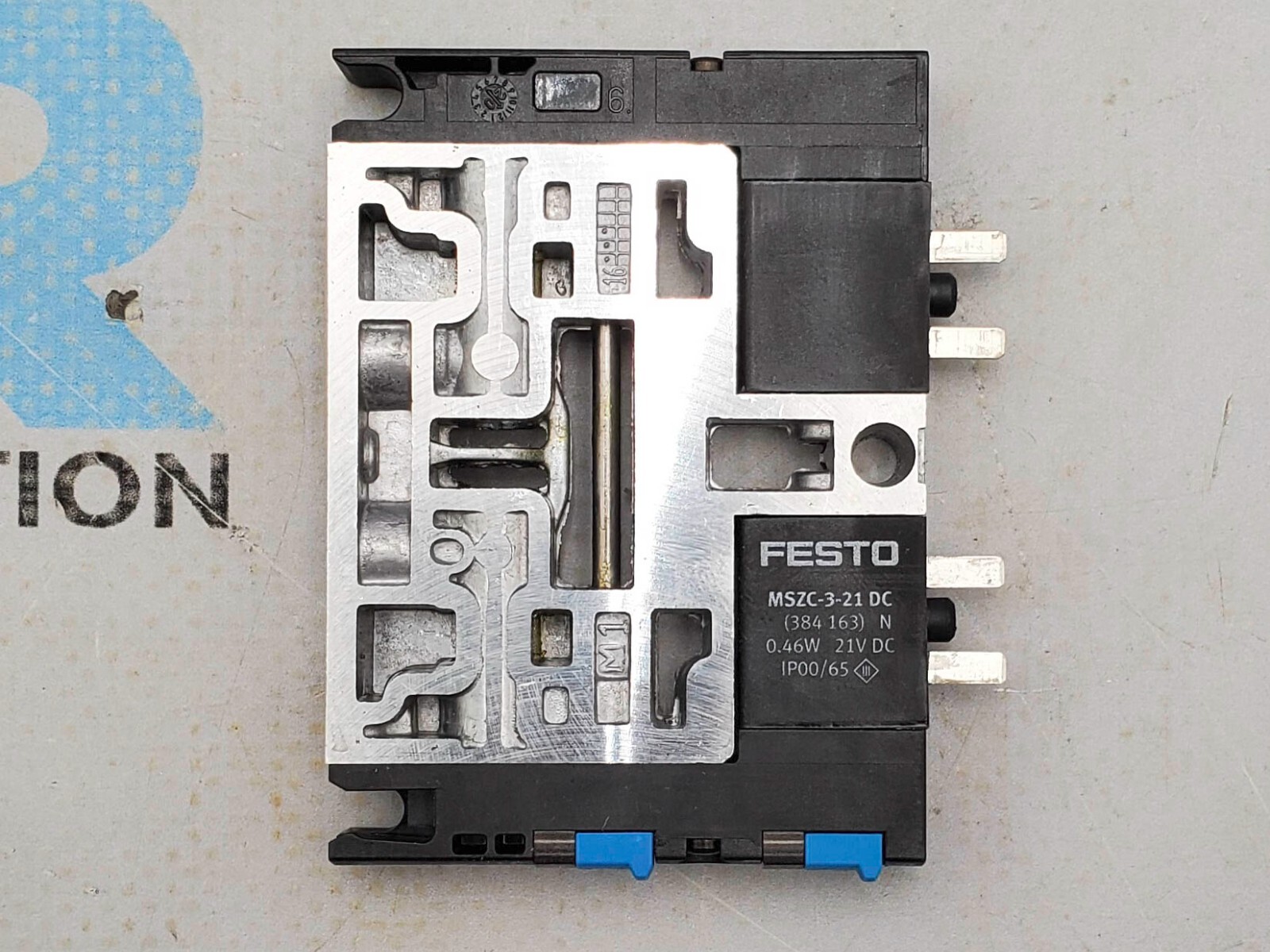 Festo CPV10-M1H-3OLS-3GLS-K-M7 Solenoid Valve 0.46W 21VDC IP00/65 559642