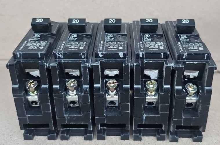 LOT OF 5 B120 SIEMENS BL 1 pole 20 amp 120 volt Bolt On Circuit Breaker BL120 **