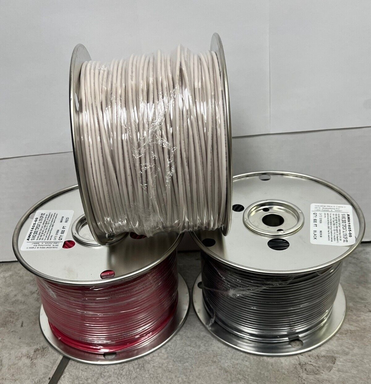 16 AWG (26/30) TOPCOAT UL 1015/1032 500 FT WHITE,BLACK,OR RED