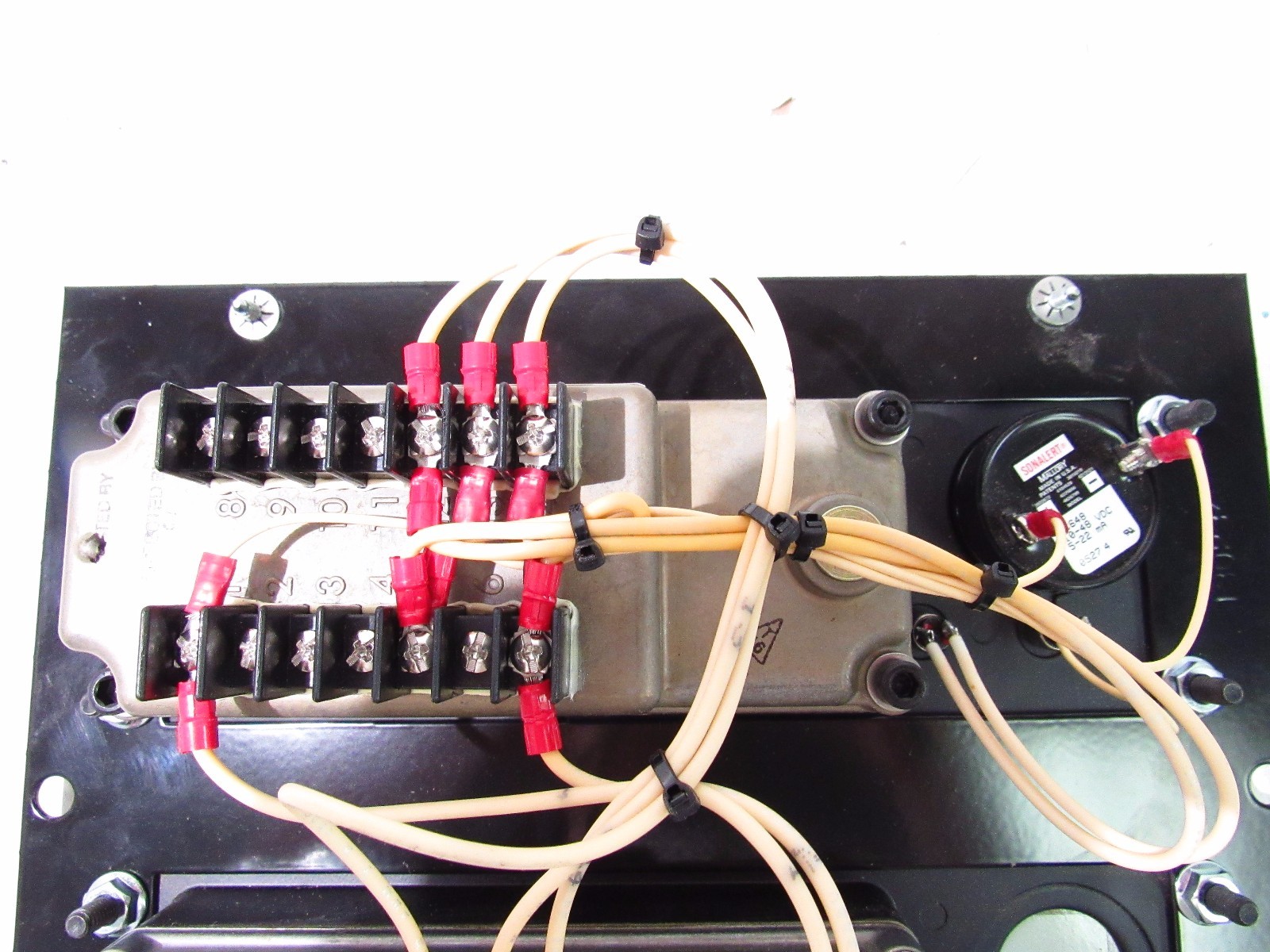 CATERPILLAR 130-3349-06-MRNMNL NL GP ALARM MODULE ***NNB***