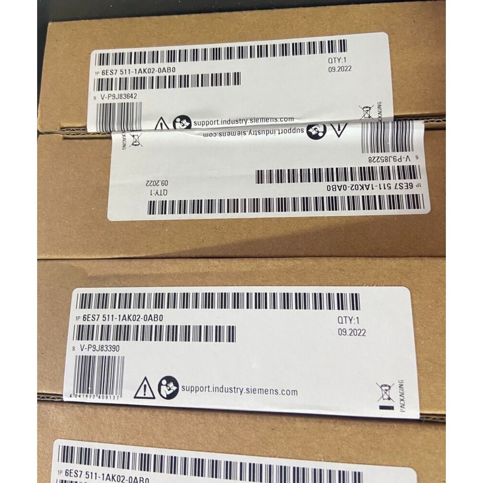New Siemens 6ES7 511-1AK02-0AB0 6ES7511-1AK02-0AB0 SIMATIC S7-1500 CPU 1511-1 PN