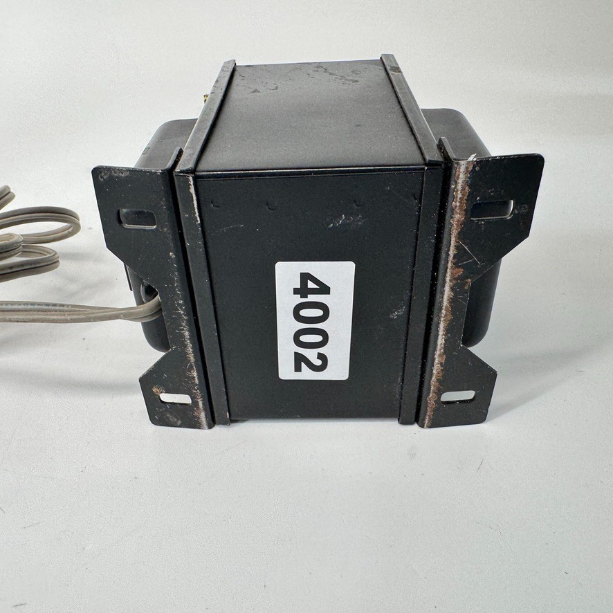 Sugano Electric Laboratory SU-1000 Step-down Transformer 110V-120V to 100V 10A