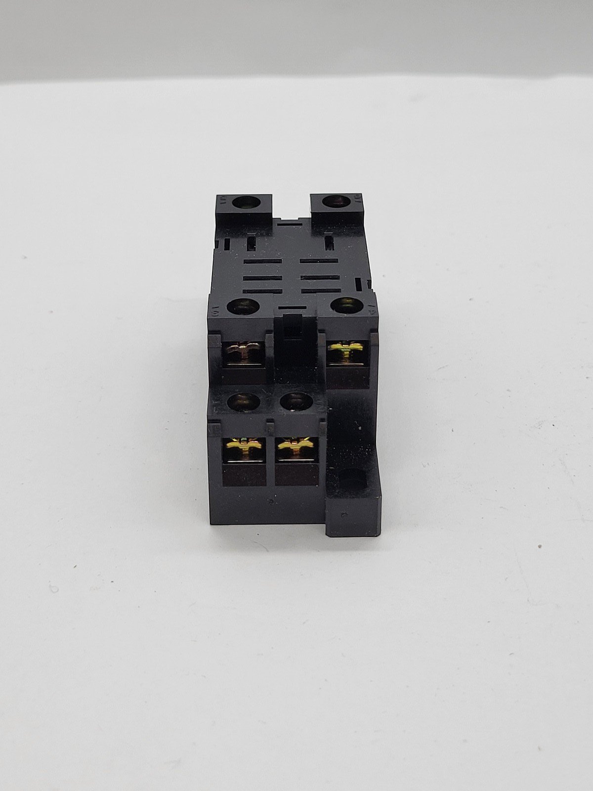 10 PC Cutler Hammer D7PA2 Relay Socket 8 Blade Max 15A 2 Pole 240V 1673HP