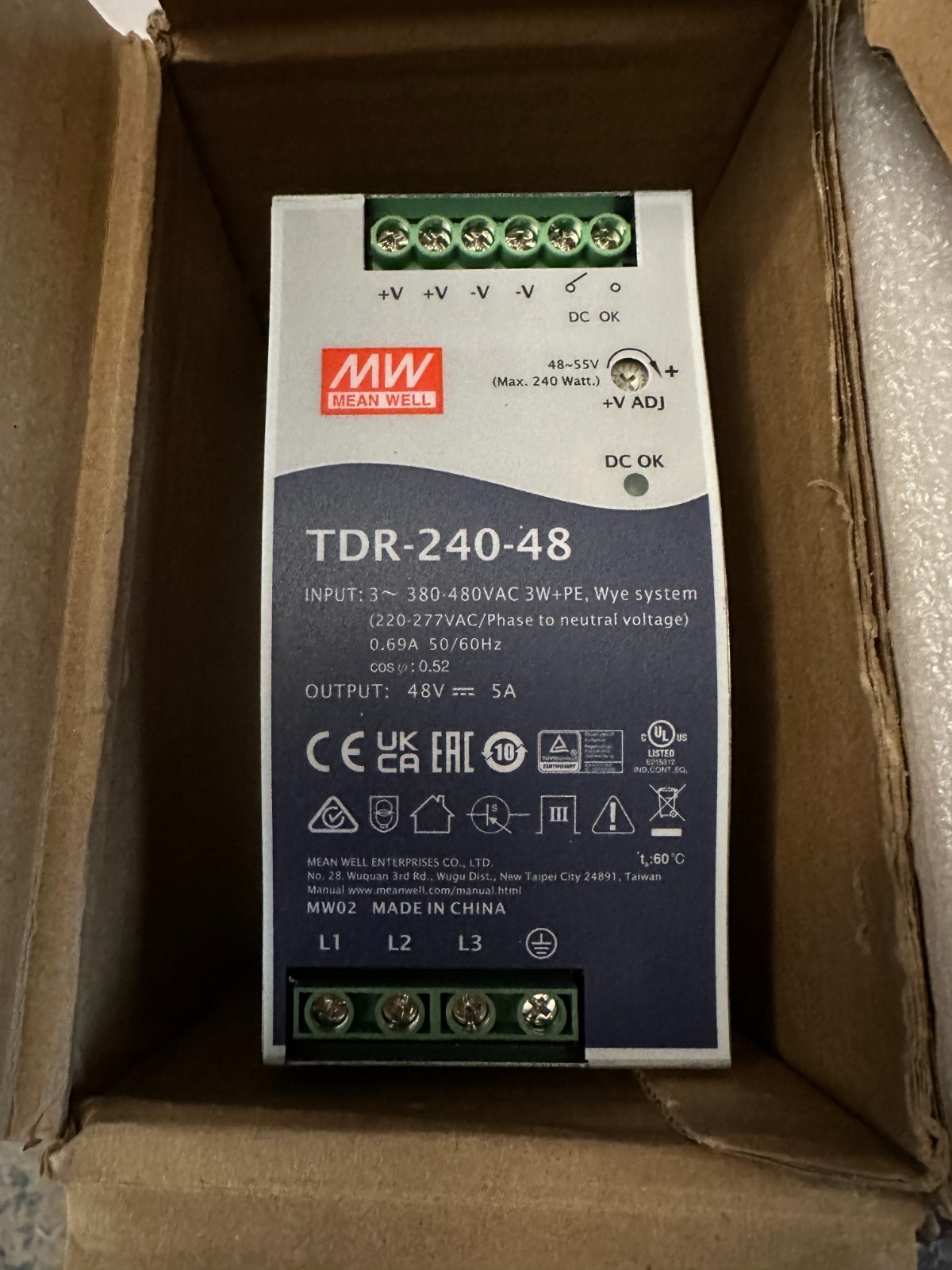 MEAN WELL TDR-240-48 Switching Power Supply 48V 5A 240W 380-480VAC
