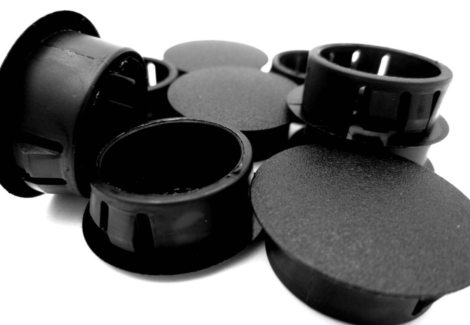 Hole Caps Plugs, Fits 1″ Round Hole, For 1/8″ Thick Material or Pole Pipe End