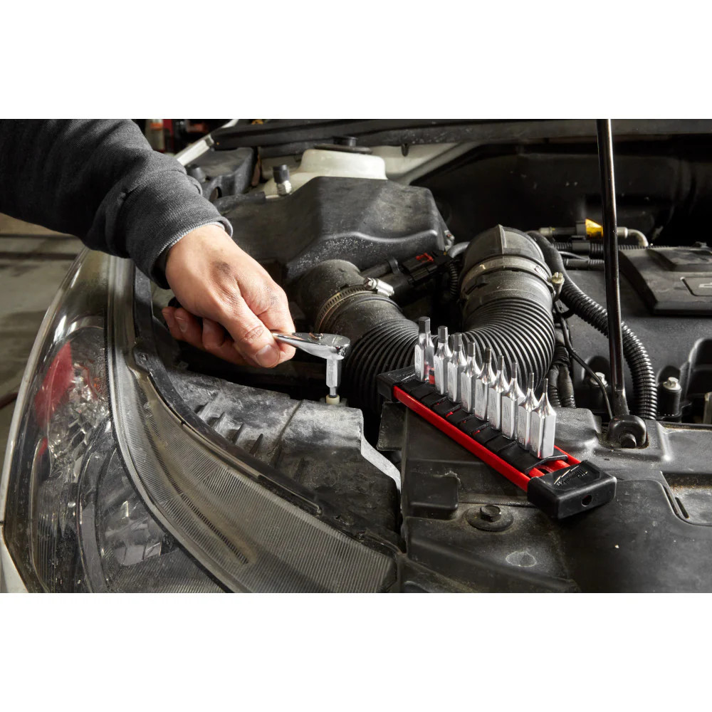 Milwaukee 48-22-9532 1/4″ and 3/8″ Drive TORX Bit Socket Set – 13 PC