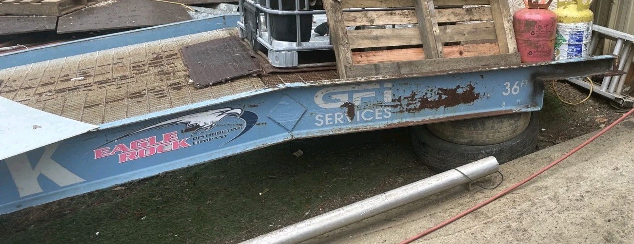 36′ L x 79″ W (between rails) Adjustable Height w/ Jack, Trailer Hitch Dock Ramp