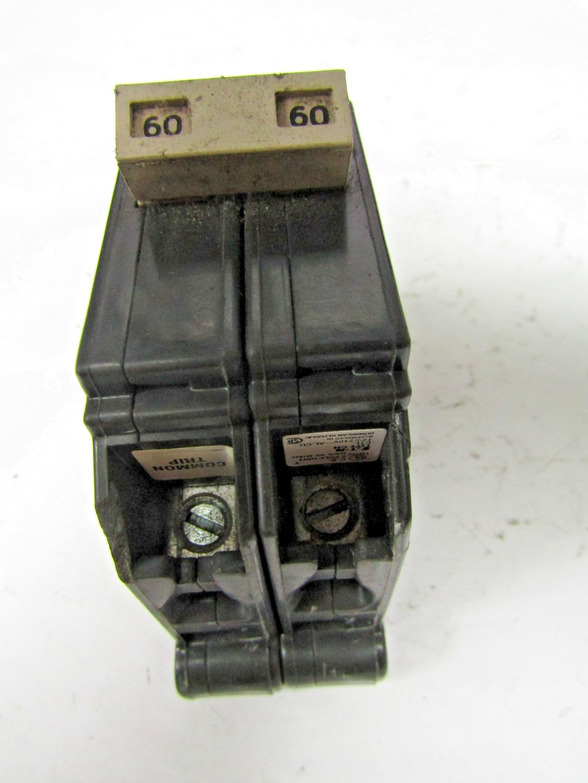 ✌️NEW EATON CUTLER HAMMER CH260 2 POLE 60 AMP 120/240V