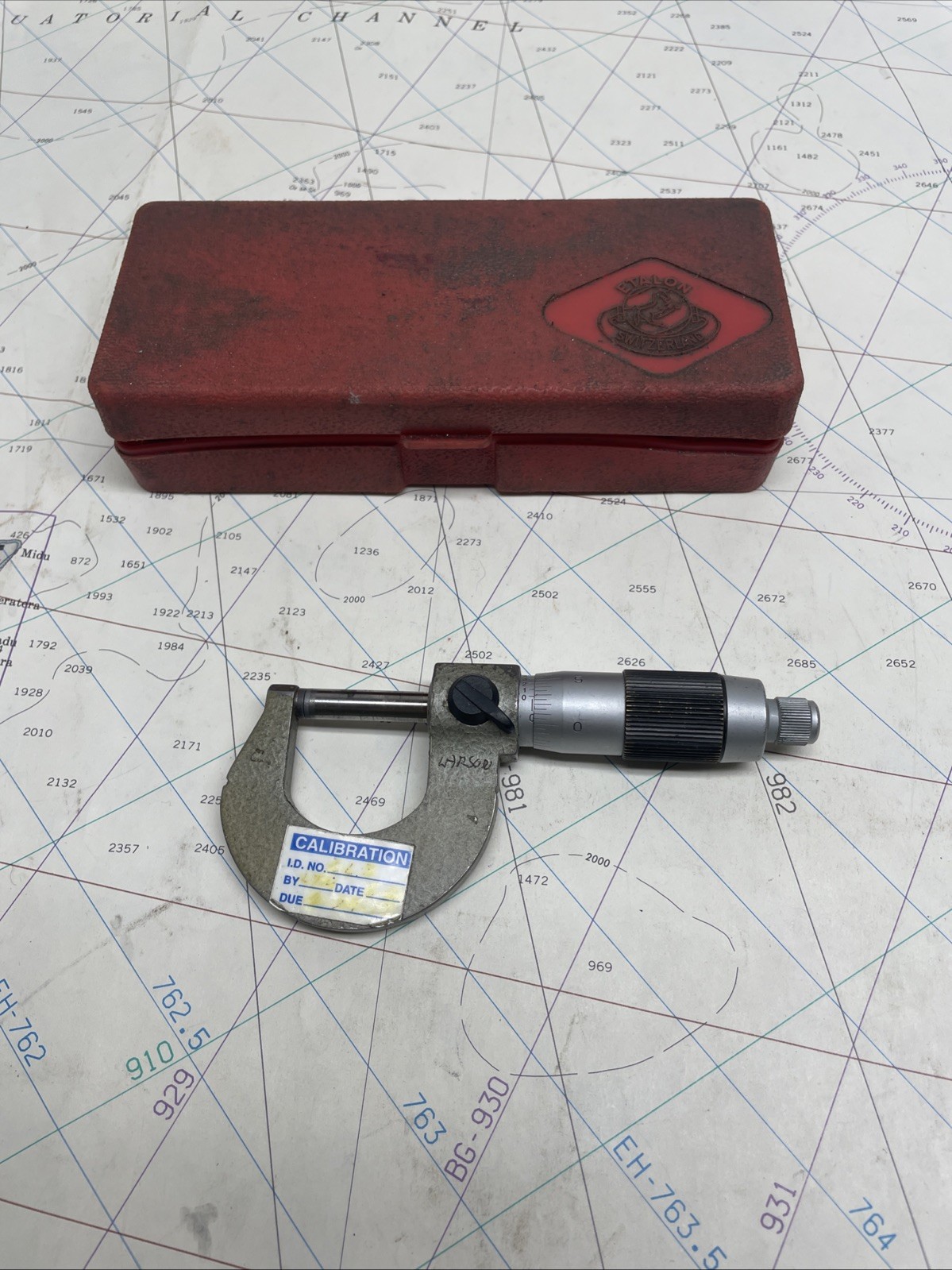 Etalon Switzerland Outside Micrometer 0-1″ .0001″ Graduation (With Case)