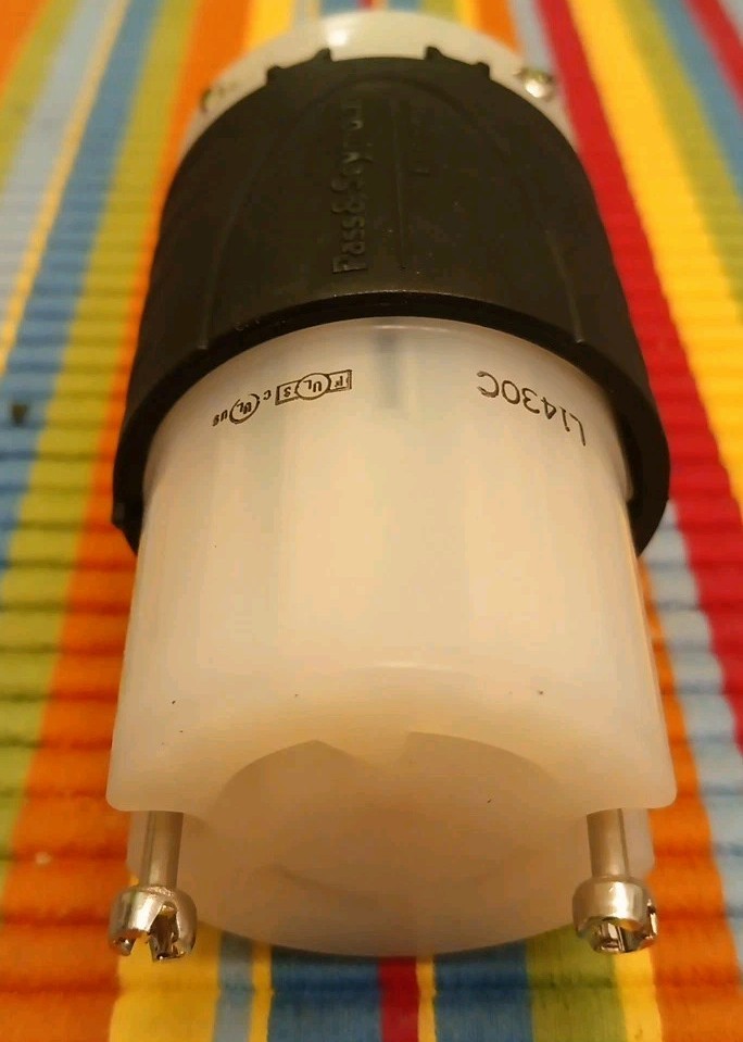 Pass & Seymour Turnlok Connector L1430-C 30A, 125-250V New Open Box