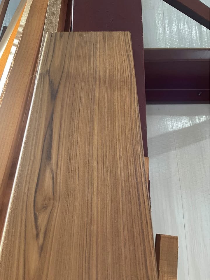 Marine Grade Teak Lumber – 4″ Wide x 0.75″ Thick – 3 ft to 4 ft Lengths –Planed