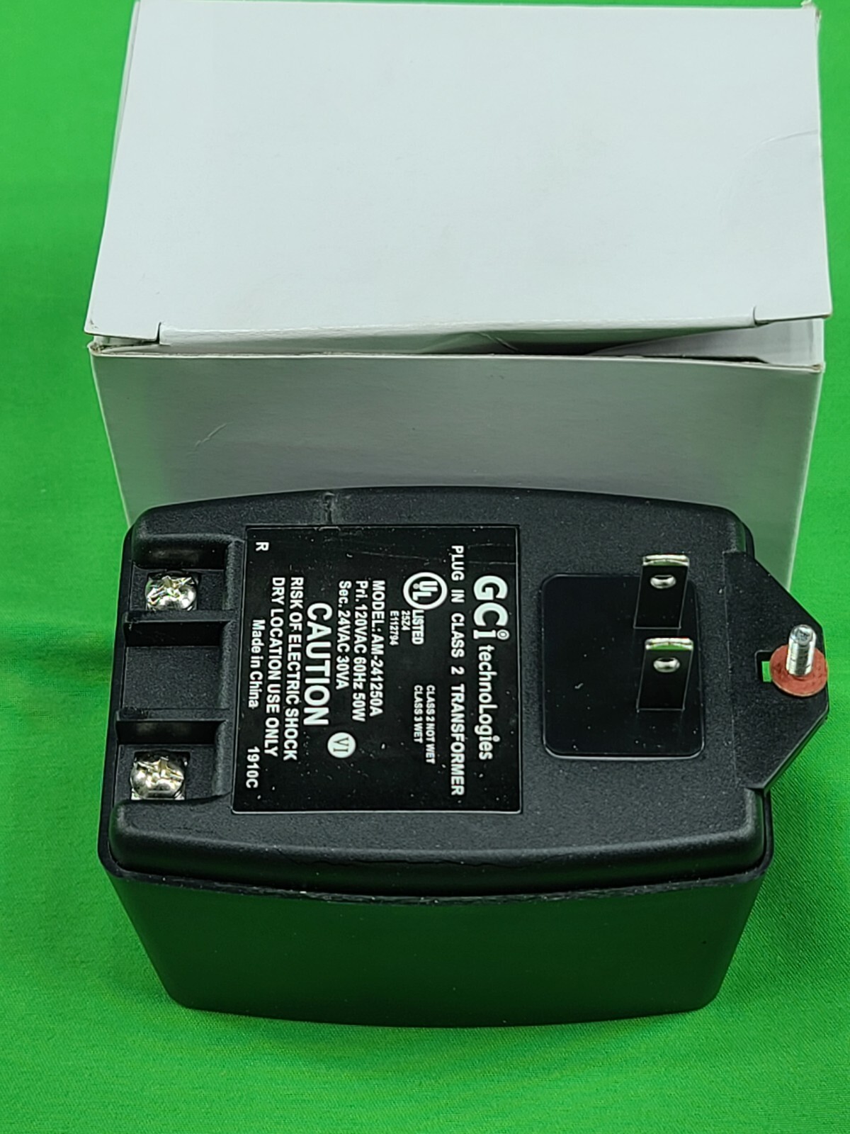 NEW GCI technologies 120V 24VAC Plug In Transformer 30VA ( AM-241250A)