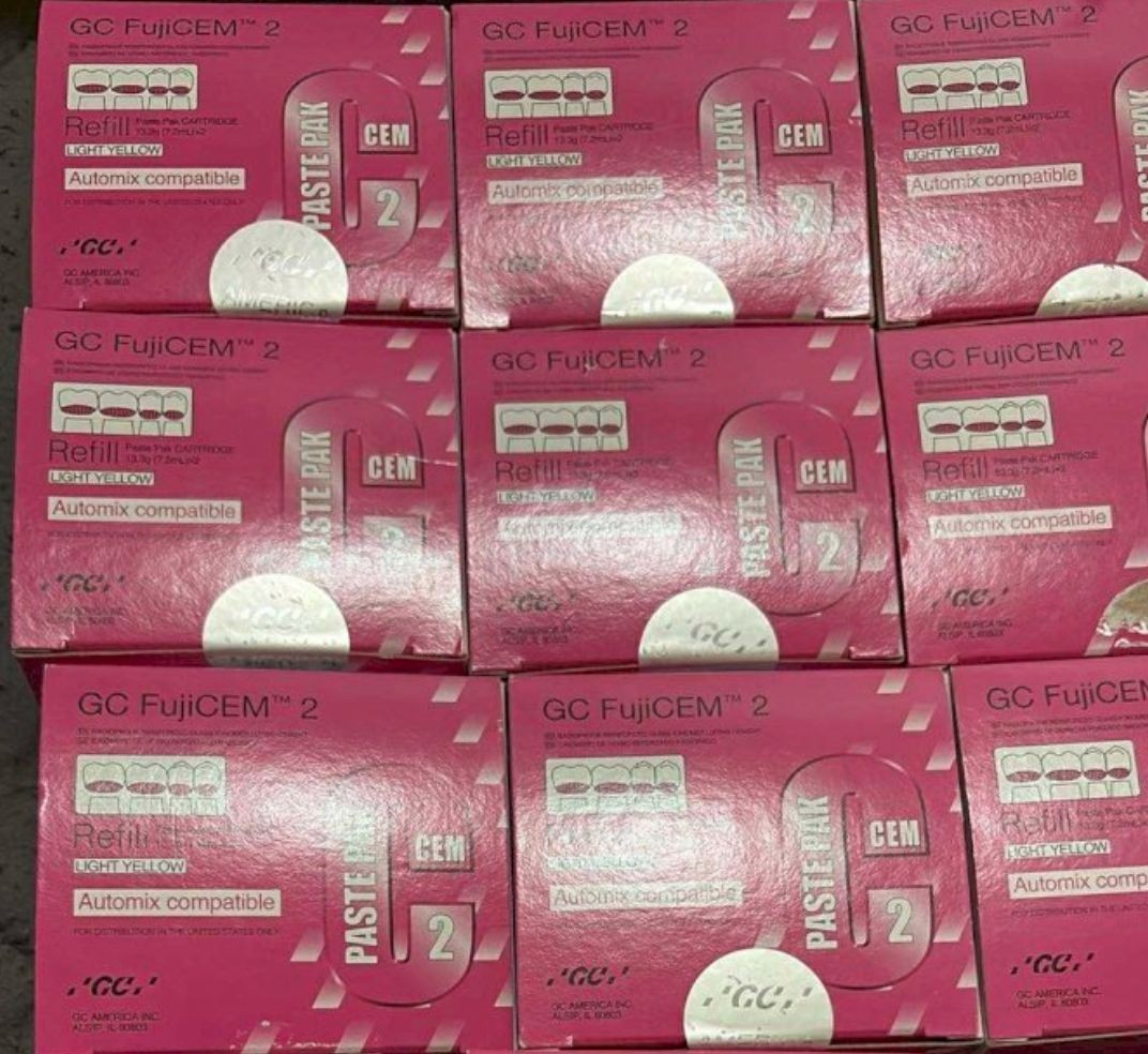 GC FujiCEM 2 Refill package Light Yellow 2 Catridges Automix Compatible