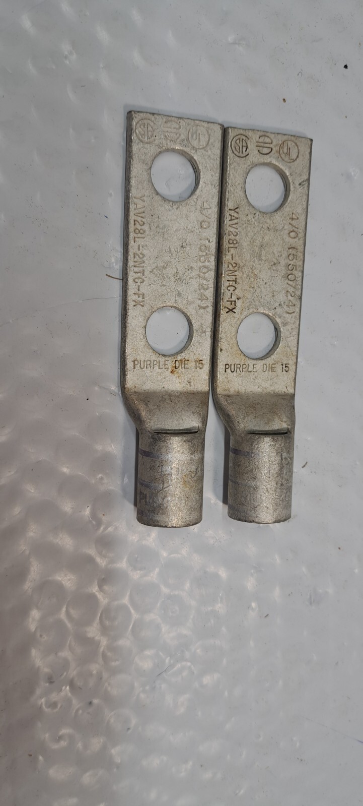 2X YAV28L-2NTC-FX 4/0 550/24 Purple Die 15 Compression Lug