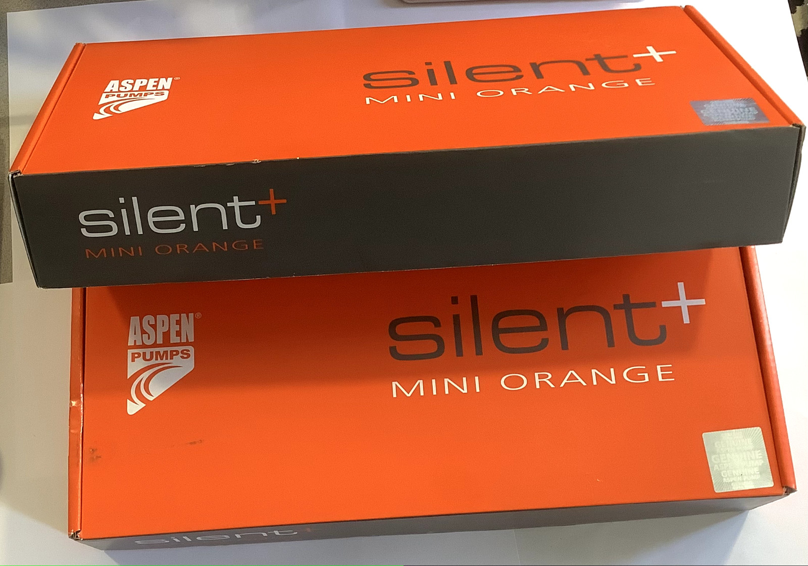 POMPE MINI ORANGE SILENCE + BI-BLOC 14L/H – ASPEN FP3313