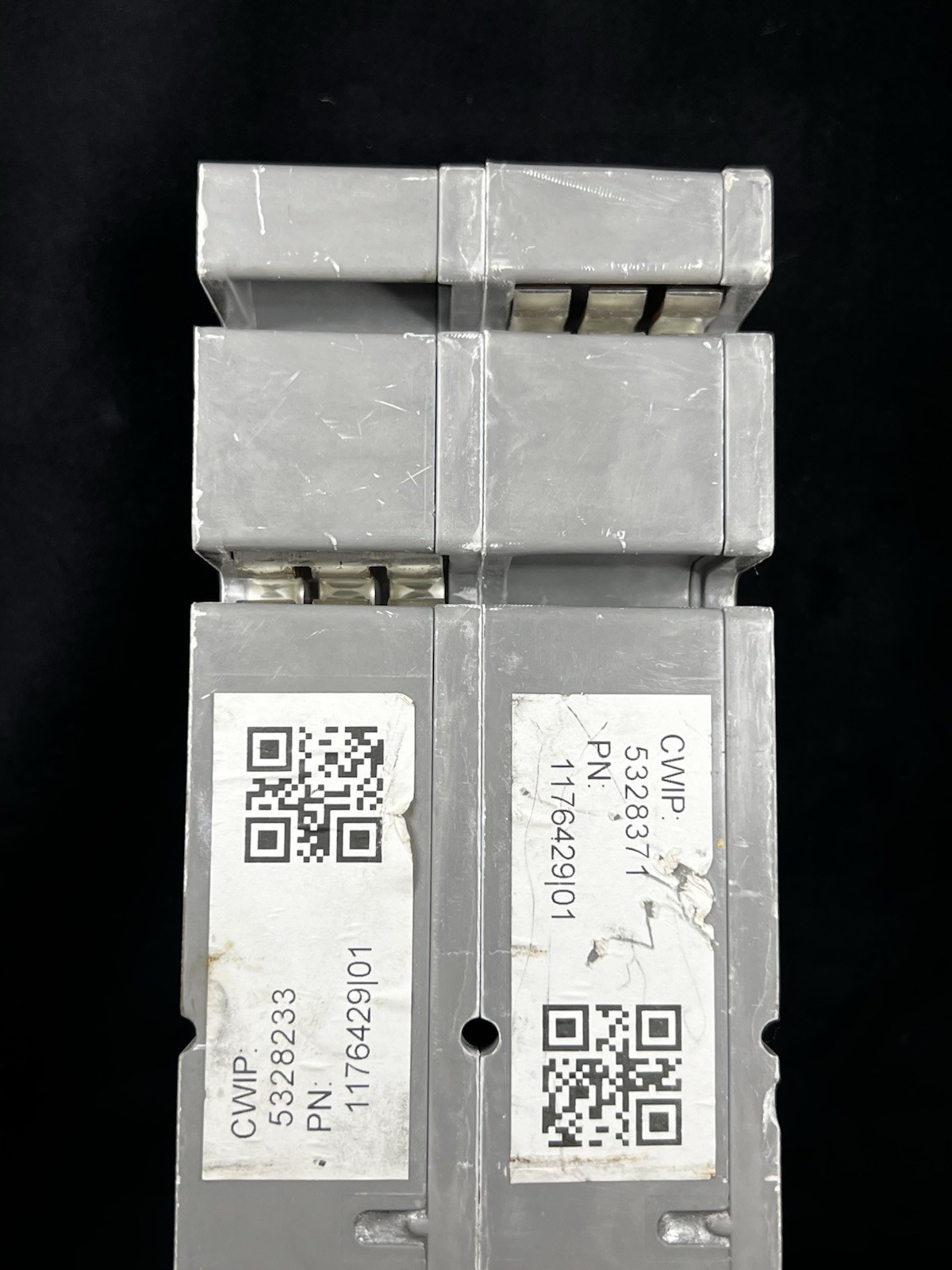 MILBANK UQFP 200 AMP MAIN CIRCUIT BREAKER PLUG-IN 2 POLE 10K MAX, 120/240 !READ!