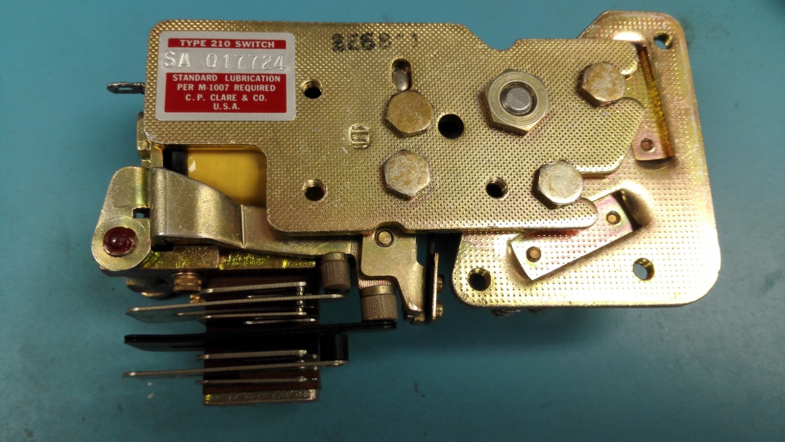 A2529 SPRING DRIVEN SWITCH RELAY SOLENOID C.P. CLARE & CO.. ***USA SELLER ***