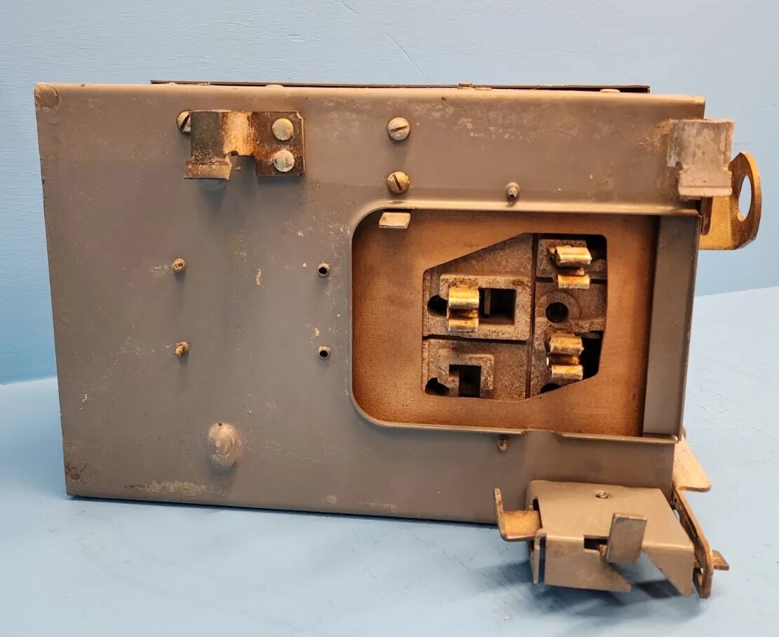 Square D PQ-3603G I-Line Busway Switch 30A 600V 3Ph- 3Wire Ser. 3