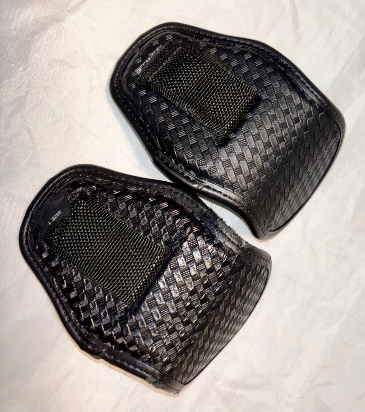 Bianchi Leather Handcuff Case #7900 (Lot Of 2) Black Basket Weave Hidden Snap