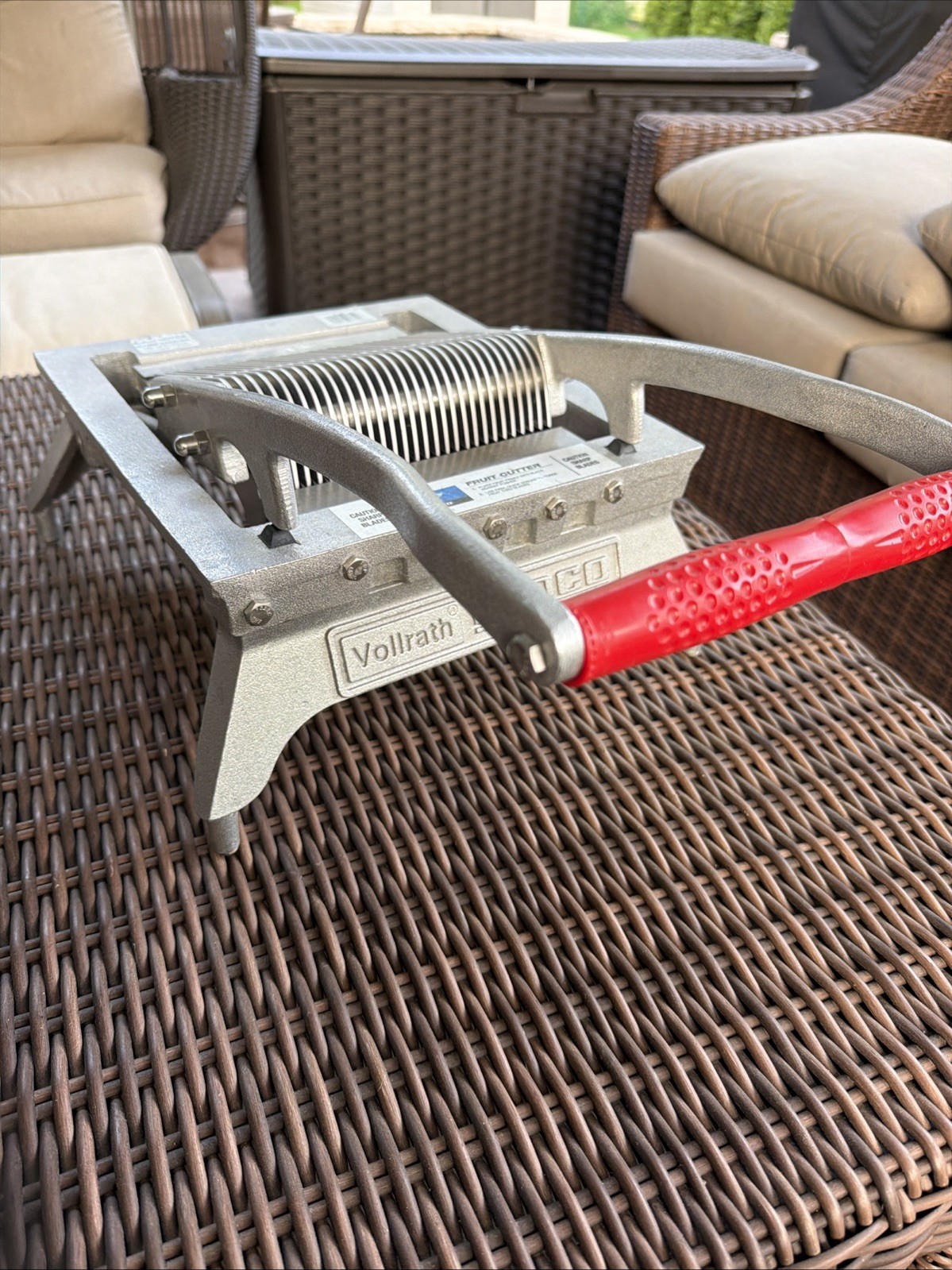 Vollrath 403NH Redco Fruit Slicer 1/4″ Cut 25084-1 Restaurant Grade