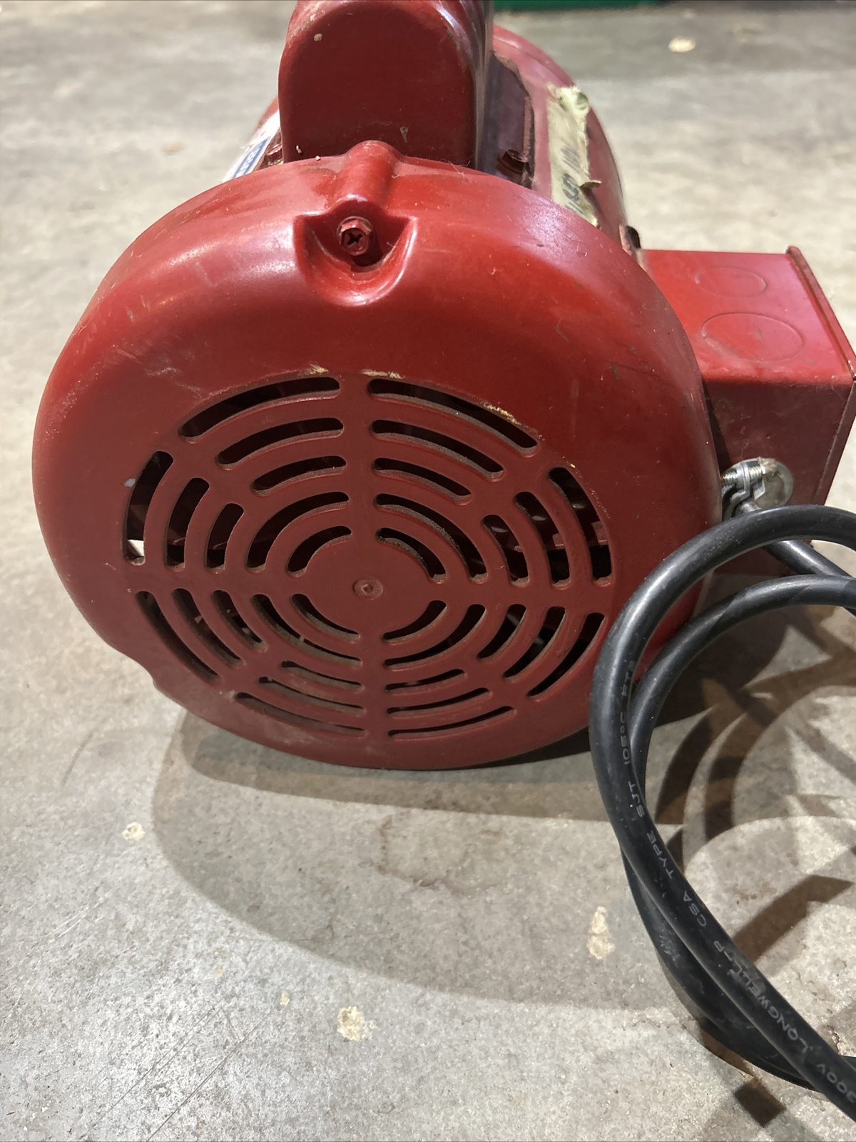 Leeson M6C17FB10L 1/0.75HP 115/208-230V 1725/800RPM 56FR 1PH 60HZ TEFC