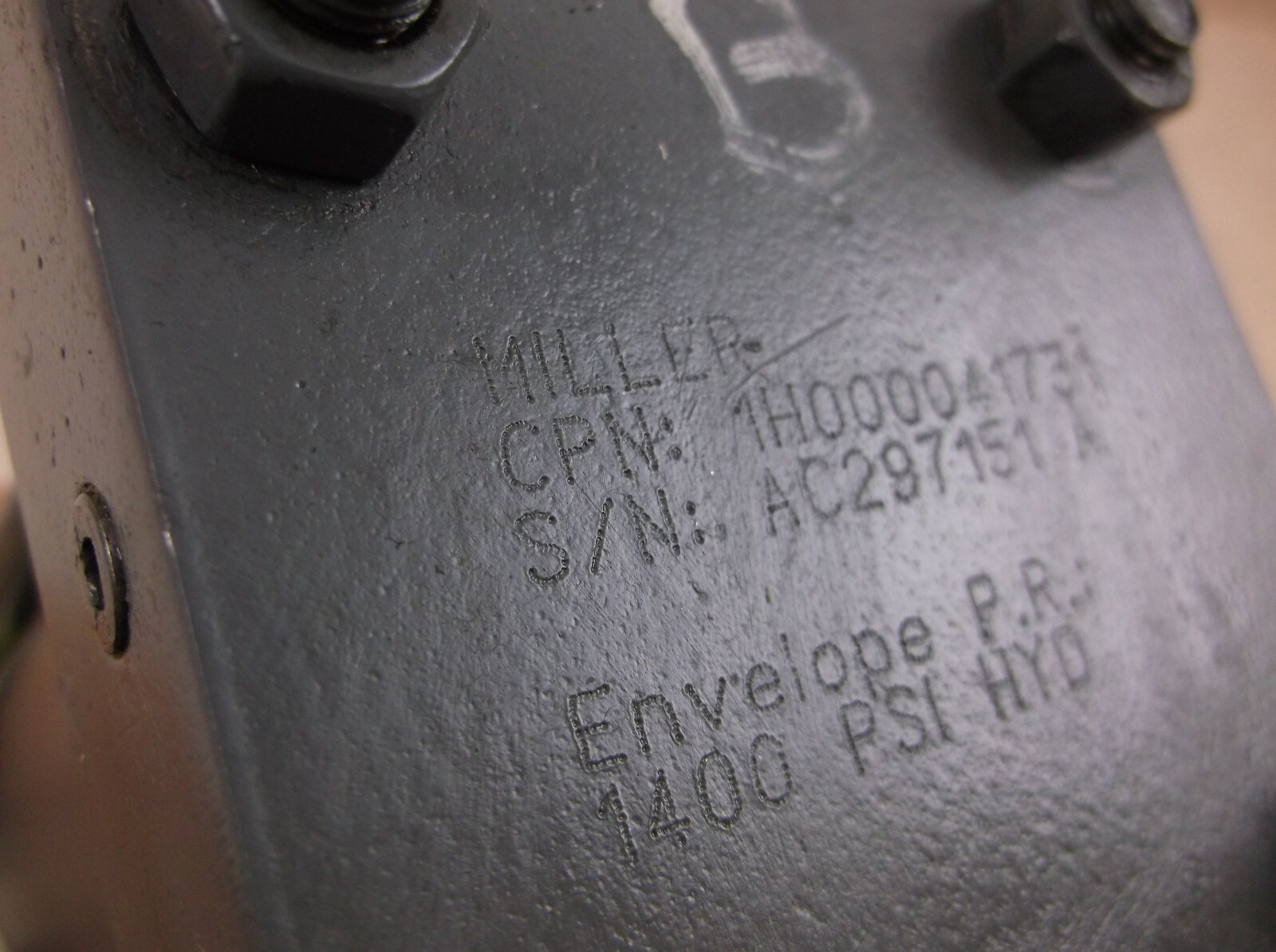 Miller, JV-72B2-2.50-8.000-0100-S11-0 Hyd Cyl, 1400PSI, E0228