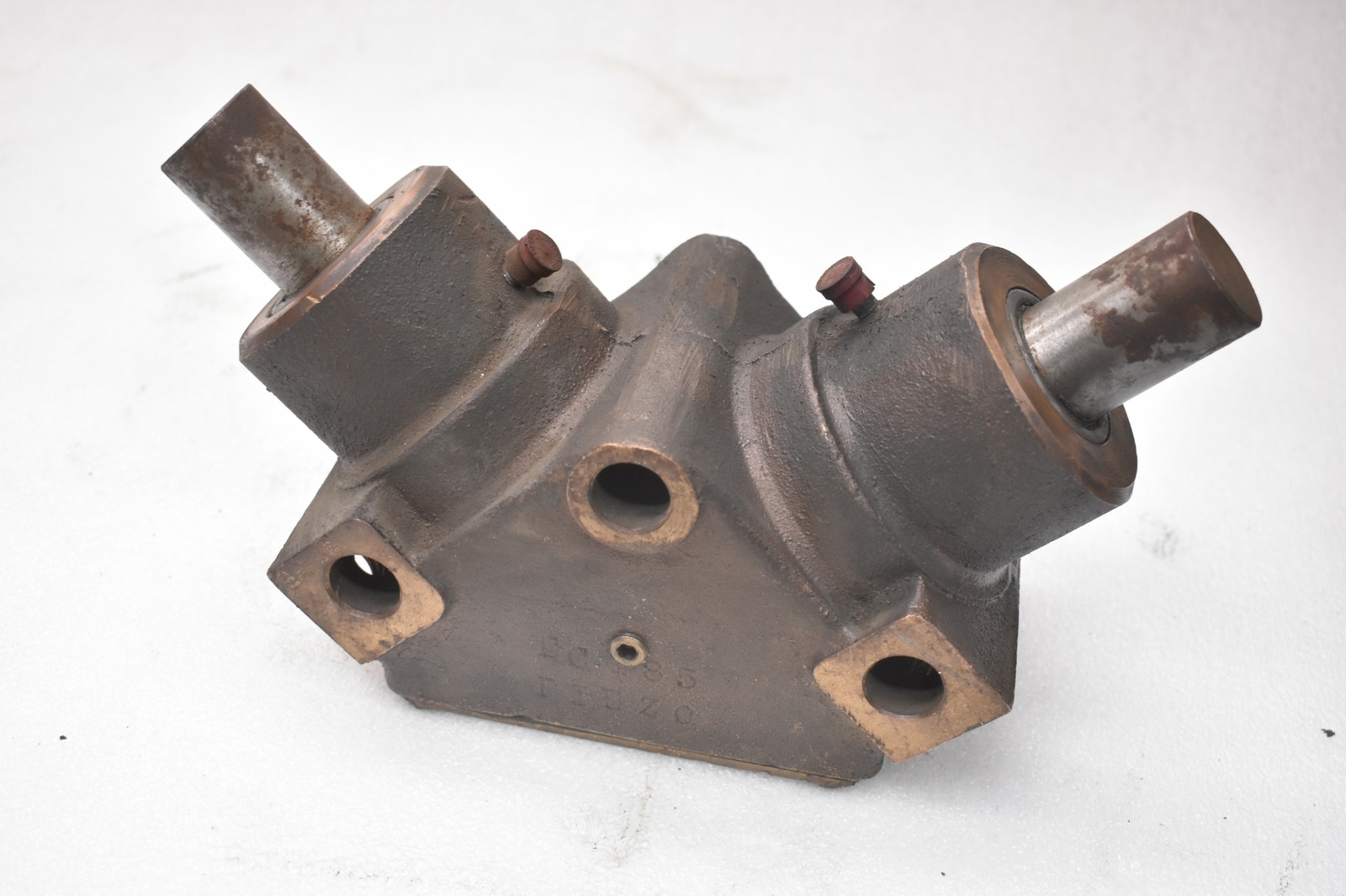 Piezo EC185 Angle Drive Unit, Gearbox, Shafts 1-1/4×1-3/4″ 90º