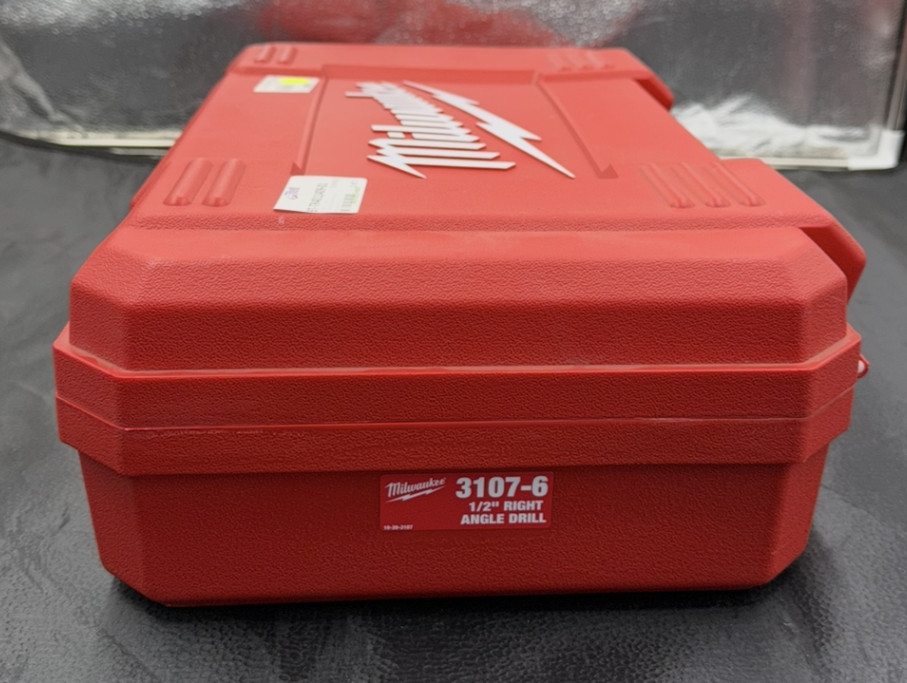 Milwaukee Two-Speed Right Angle Drive 1/2” Drill Kit 48-06-2871
