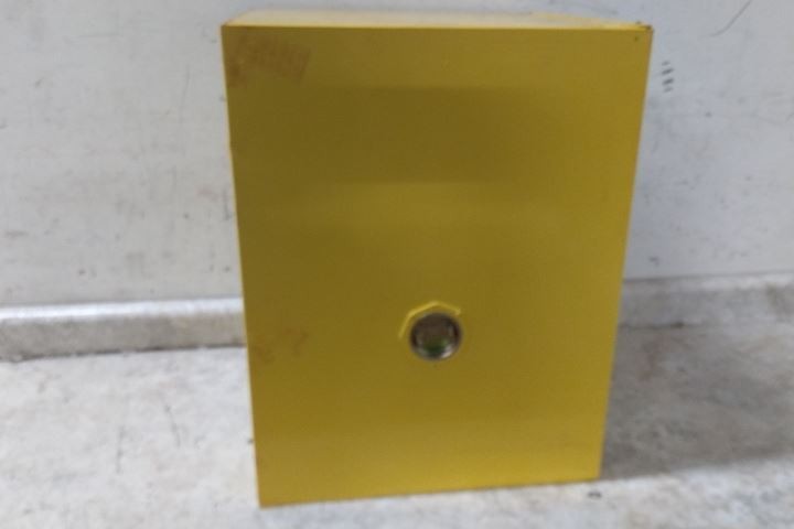 Justrite 890400 4 Gal Cap Yellow Steel Flammables Safety Cabinet