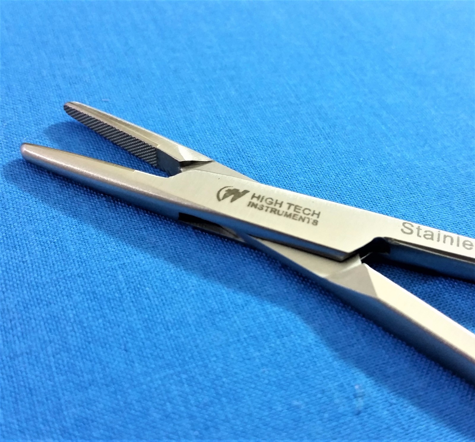 T/C Professional Grade Surgical MAYO HEGAR NEEDLE HOLDER 8″ (20CM) SERRATED