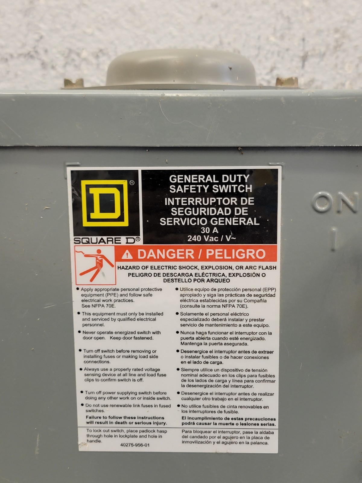 Square D D221NRB General Duty Safety Switch Series E3, 30A, 240VAC