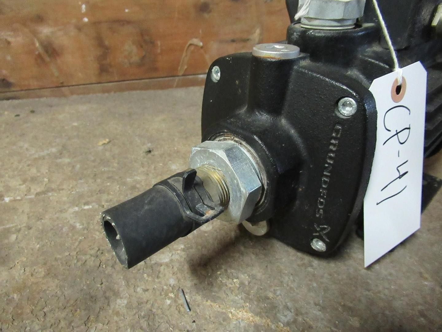 GRUNDFOS CENTRIFUGAL PUMP ML7BA1*115 115/230V 7.6/3.9A 0.8HP 2 POLE 60HZ 0.6KW