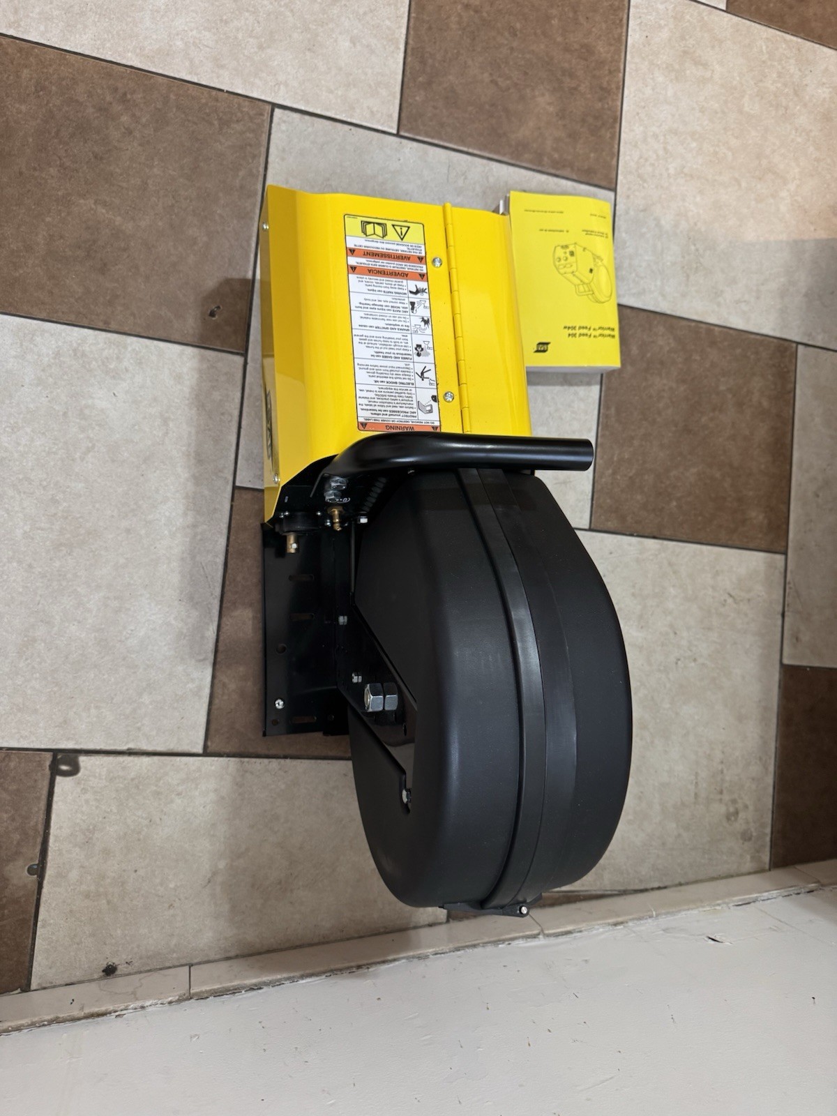 Esab Warrior Feed 304 wire feeder