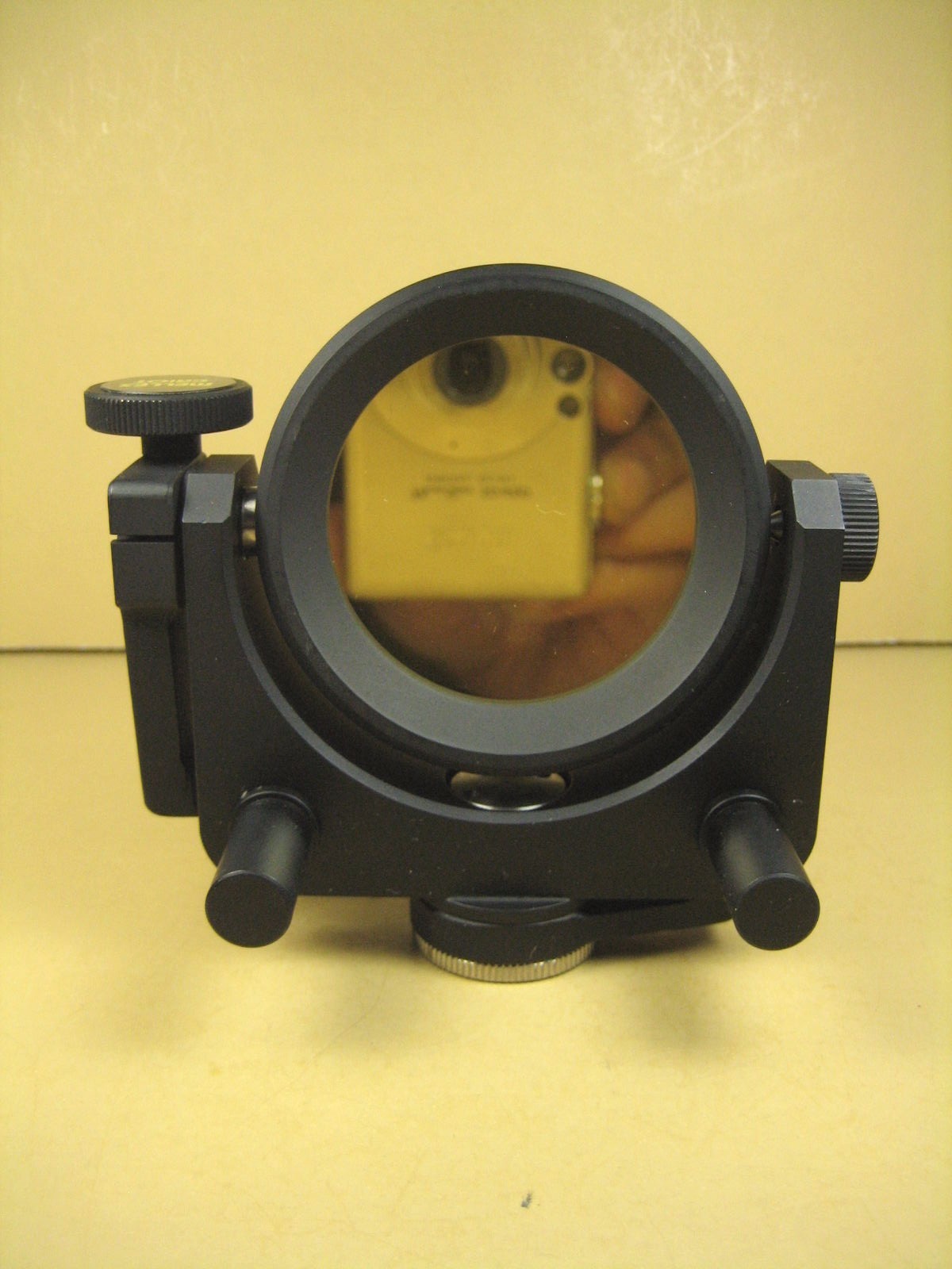 Melles Griot Gimble Lens/Mirror Mount 2″ Lens
