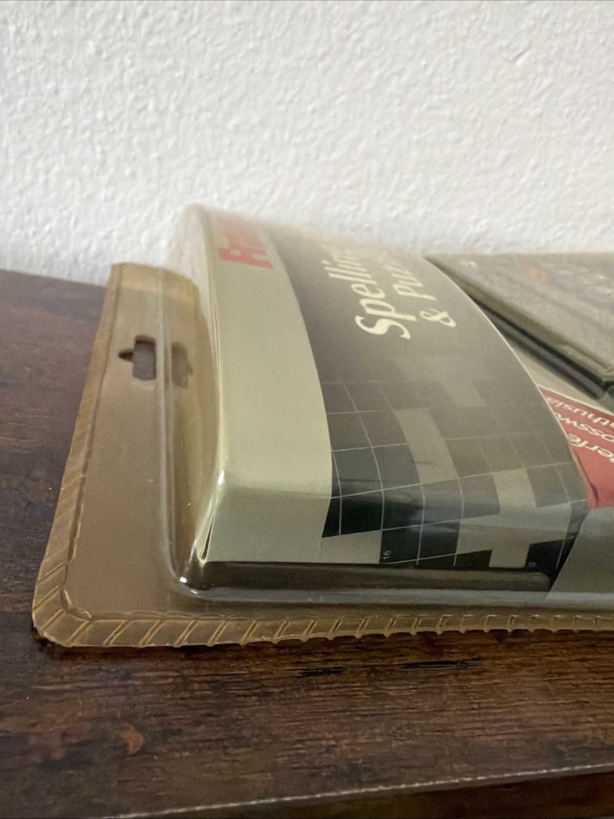 Franklin Spelling Ace Pro & Puzzle Solver SA-309 – Sealed (Listed as Used)