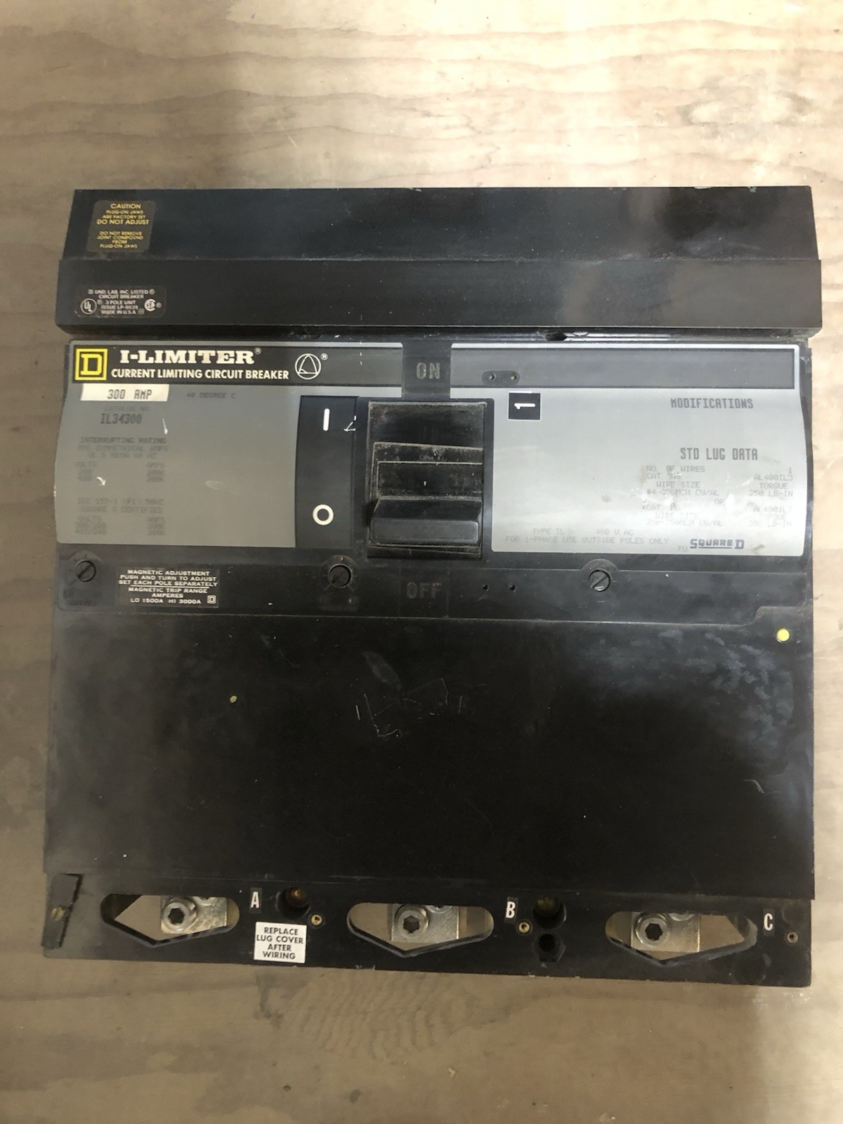 Square D I-Line Circuit Breaker 300A 480V | IL34300