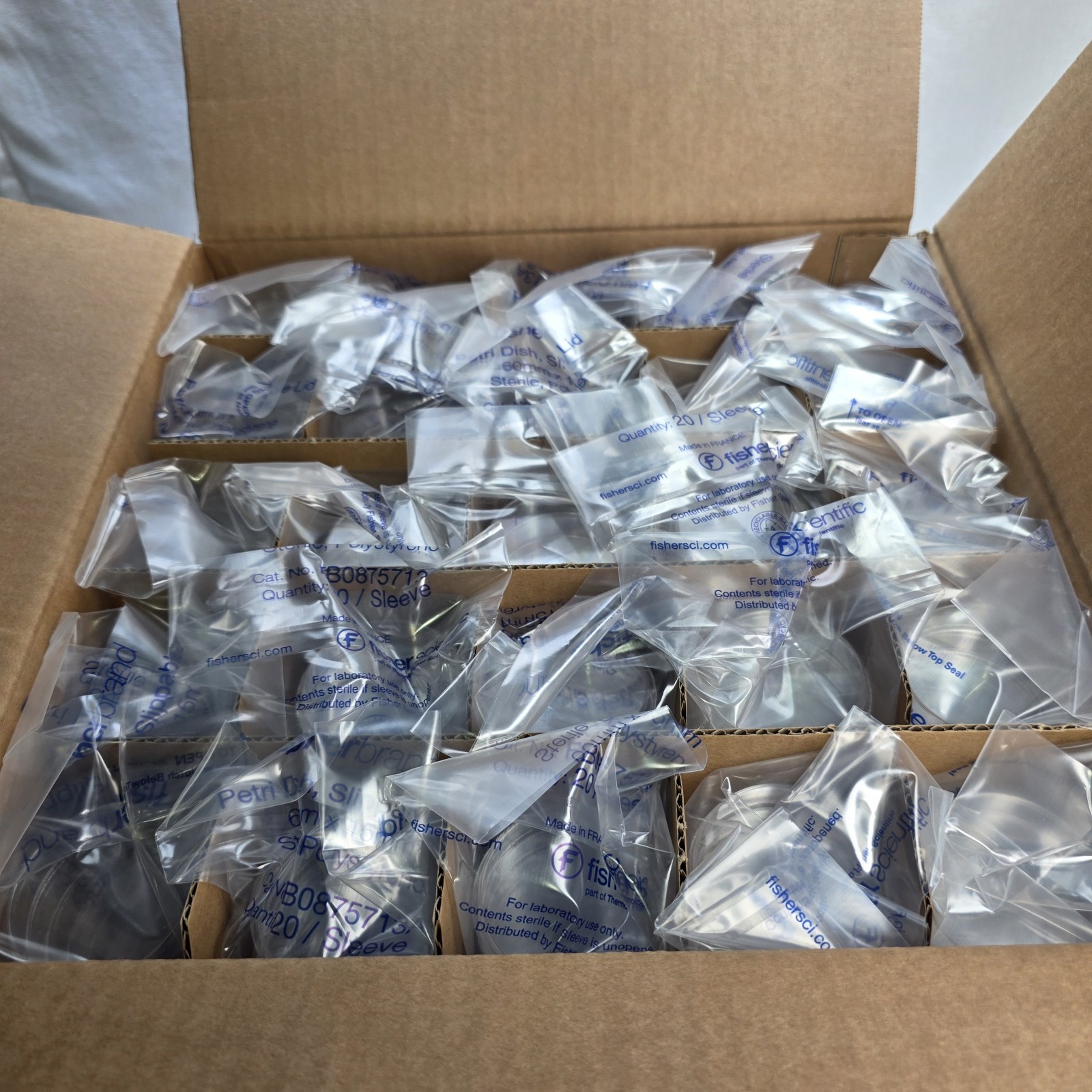 FisherBrand FB0875713A Petri Dish 60mmx15mm 20/Sleeve 500/Case EXP: 11/01/2026