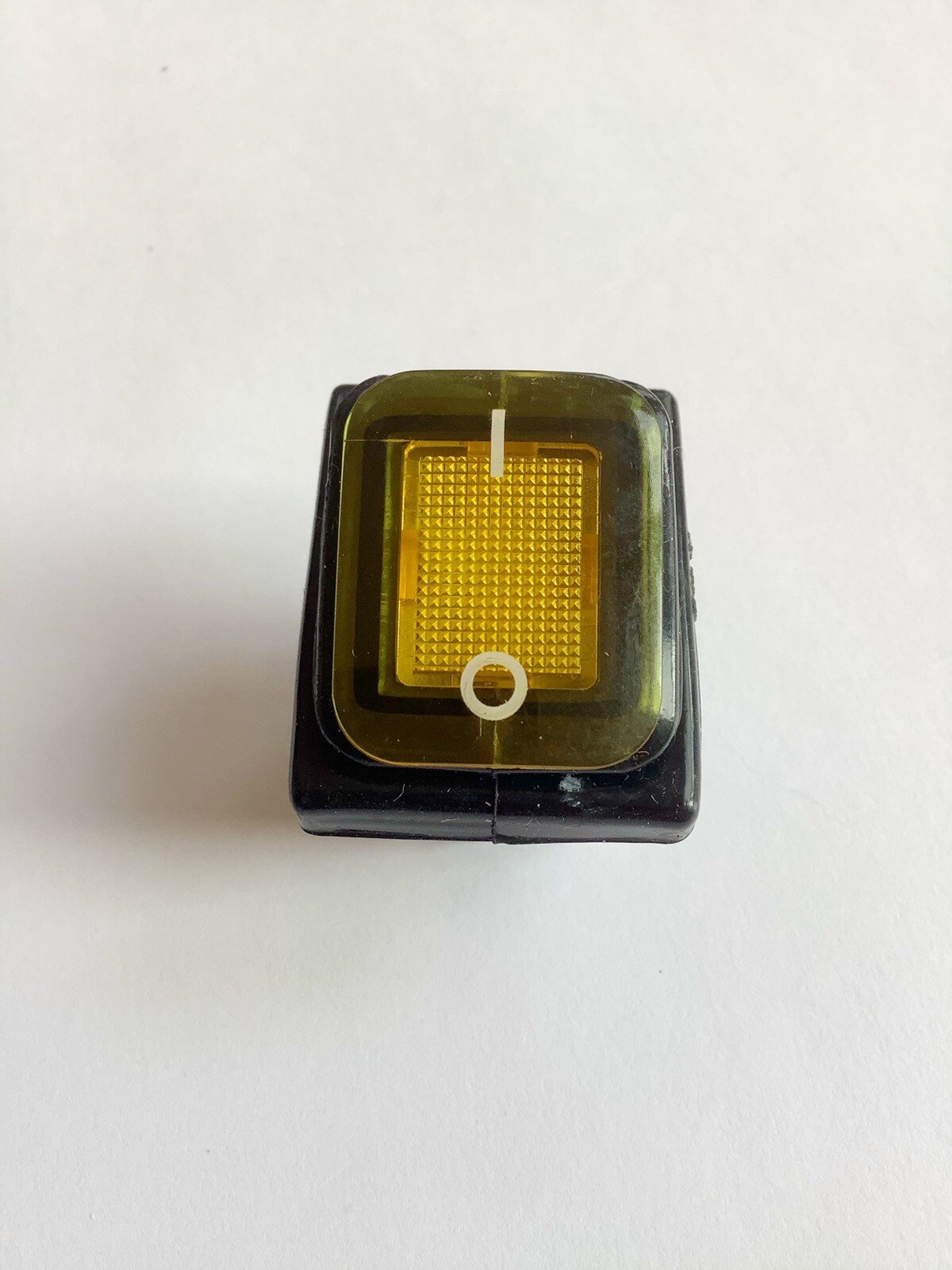FILN LED Wippschalter Gelb 12V 30A ON/OFF wasserdicht für Auto u.s.w