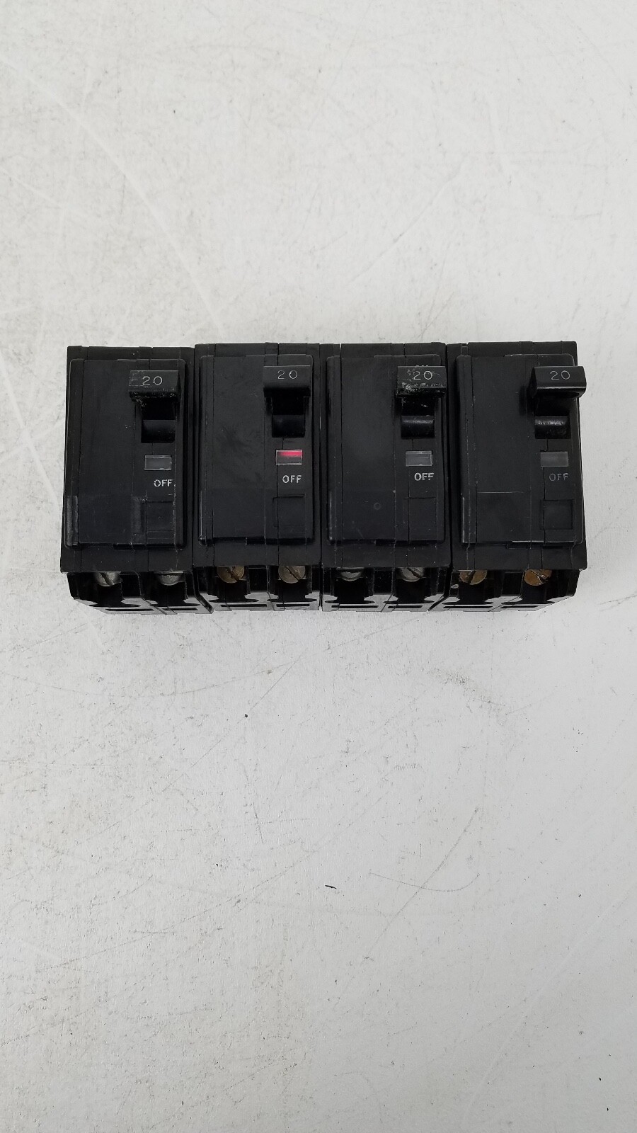 QO220 Square D 20 Amp Circuit Breaker (Lot of 4) *NEXT DAY OPTION*