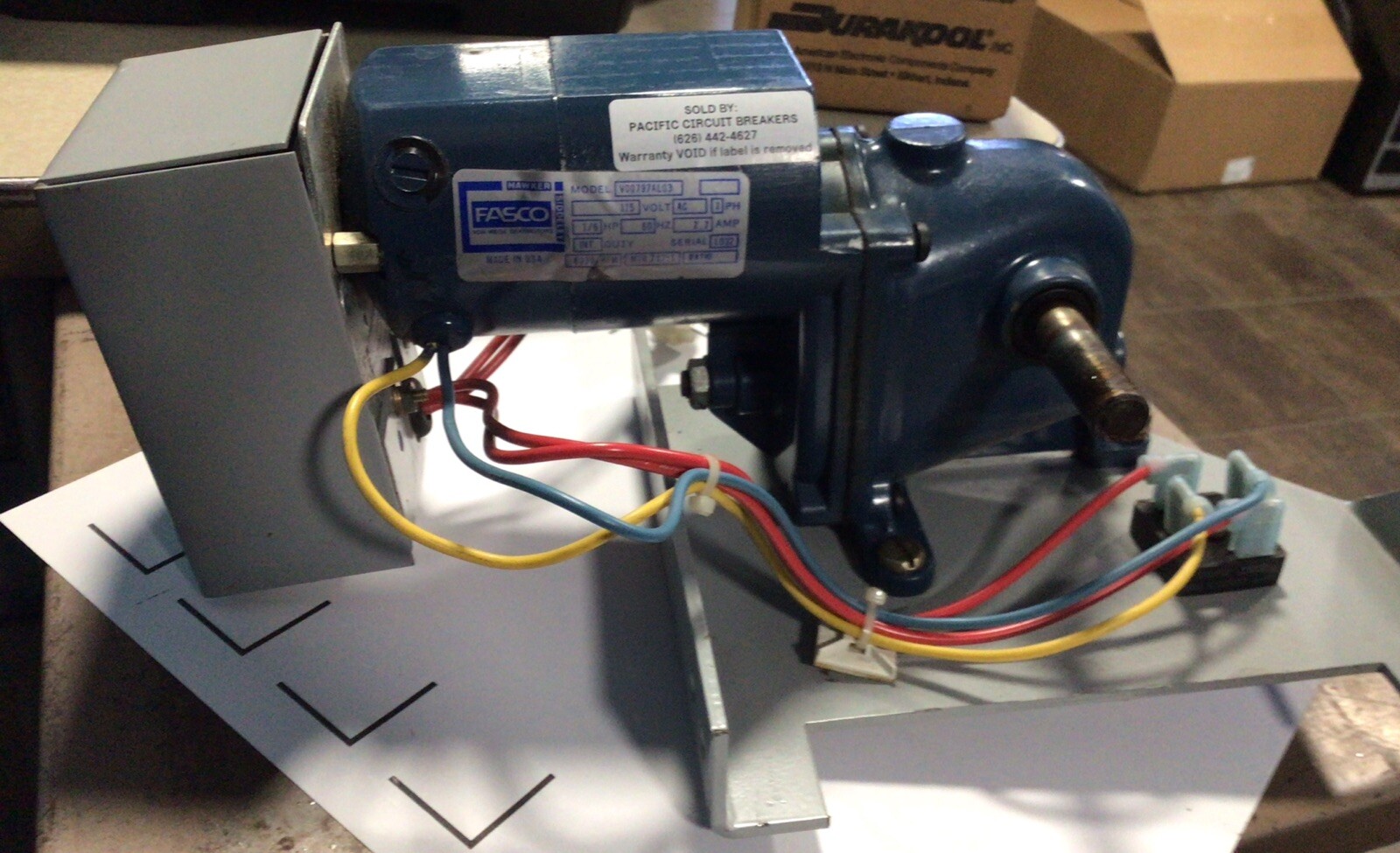 Fasco/Hawker Gear Motor 115VAC – 1 Phase – 800 RPM- 1/6 HP. – 2.7 A Serial L032