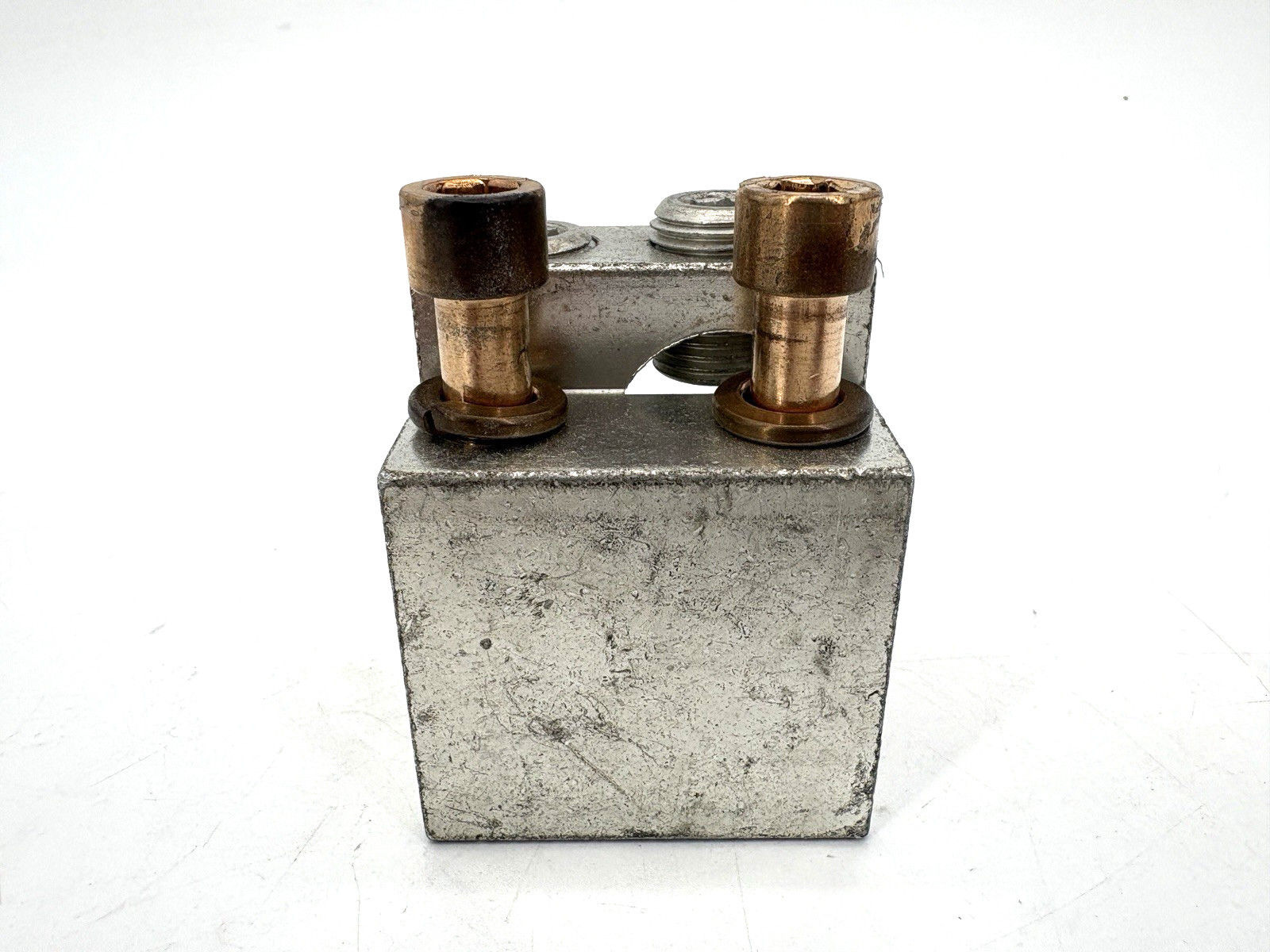 New Siemens TA2N750 Circuit Breaker Lug Kit 500-750KCMIL CU9AL