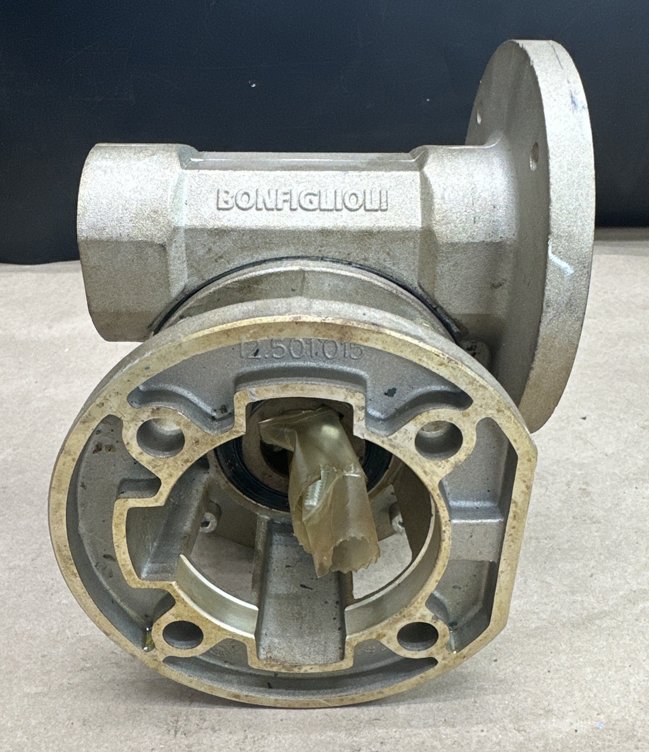 Bonfiglioli VF 49 F2 P80 B14 / B3 28:1 Right Angle Speed Reducer 200670218 🇺🇸