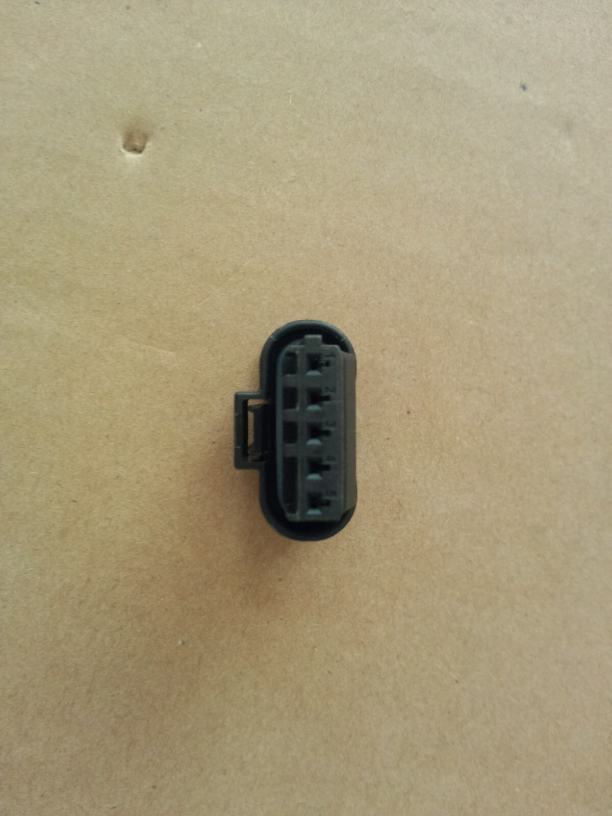 5x 872-860-541 5P with terminal